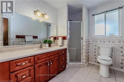 4711 Watson Road S, Puslinch, ON - Indoor Photo Showing Bathroom