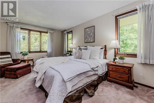 4711 Watson Road S, Puslinch, ON - Indoor Photo Showing Bedroom