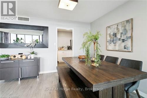 901 - 1333 Bloor Street, Mississauga (Applewood), ON - Indoor Photo Showing Dining Room