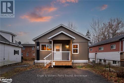 4 Burd Street, Parry Sound, ON - Outdoor