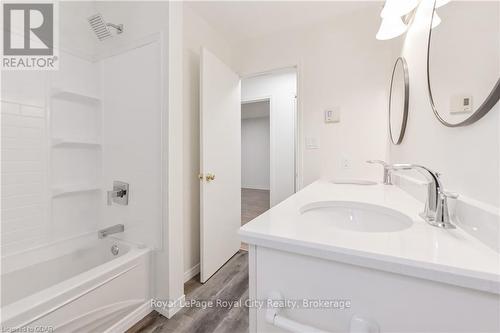 360 Birmingham Street E, Wellington North (Mount Forest), ON - Indoor Photo Showing Bathroom