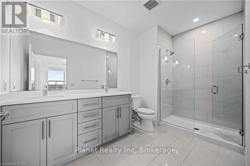 808 - 1878 Gordon Street, Guelph (Guelph South), ON - Indoor Photo Showing Bathroom