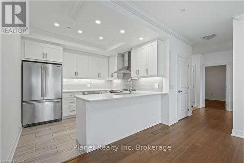 808 - 1878 Gordon Street, Guelph (Guelph South), ON - Indoor Photo Showing Kitchen