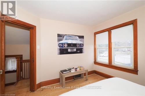 35 Fergus Street, Guelph (Central West), ON - Indoor Photo Showing Bedroom