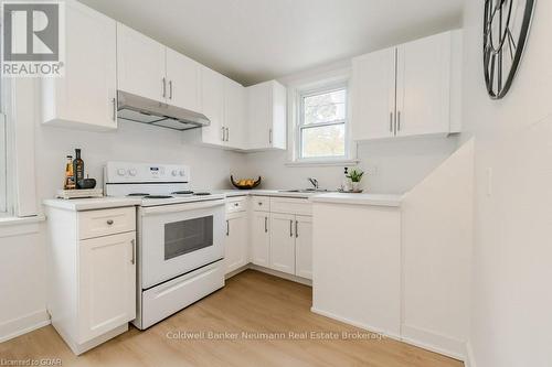 80 York Road, Guelph (Two Rivers), ON - Indoor Photo Showing Kitchen