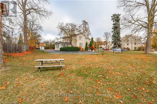 25 Waterloo Avenue, Guelph (Central West), ON 