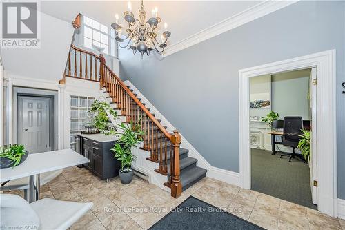 25 Waterloo Avenue, Guelph (Central West), ON 