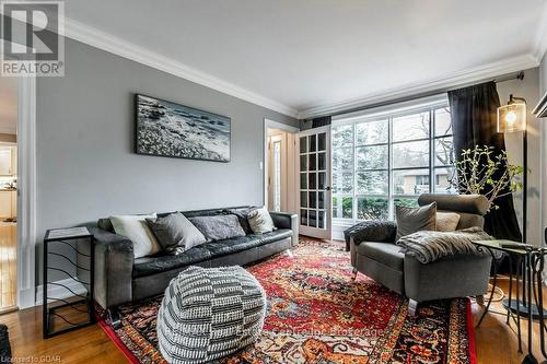 69 Rodney Boulevard, Guelph (Old University), ON - Indoor Photo Showing Living Room