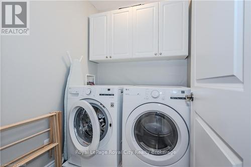 13 - 146 Downey Road, Guelph (Kortright Hills), ON - Indoor Photo Showing Laundry Room