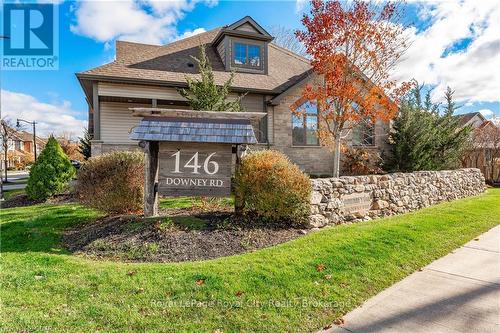 13 - 146 Downey Road, Guelph (Kortright Hills), ON - Outdoor