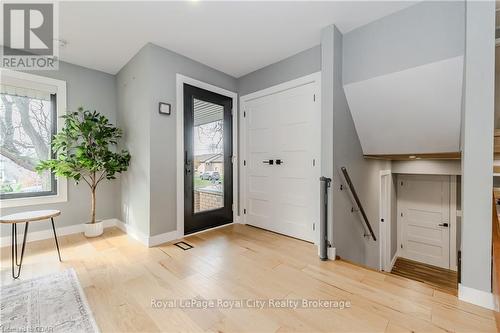 1735 Queenston Road, Cambridge, ON - Indoor Photo Showing Other Room