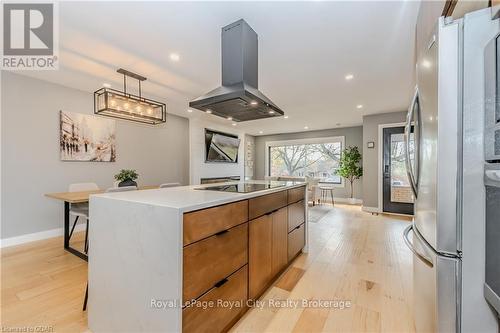 1735 Queenston Road, Cambridge, ON - Indoor Photo Showing Kitchen