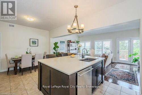 28 - 19 Simmonds Drive, Guelph (Waverley), ON - Indoor Photo Showing Kitchen With Double Sink