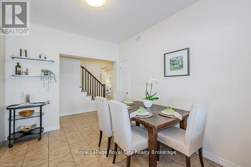 28 - 19 Simmonds Drive, Guelph (Waverley), ON - Indoor Photo Showing Dining Room