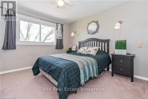 912 Scotland Street, Centre Wellington (Fergus), ON - Indoor Photo Showing Bedroom