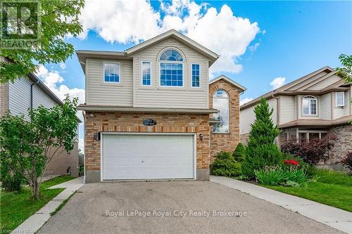 173 Clair Road W, Guelph (Clairfields), ON - Outdoor