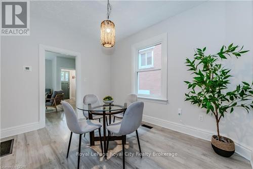 108 Harris Street, Guelph (Two Rivers), ON - Indoor Photo Showing Dining Room