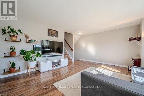 312 Parkvale Drive, Kitchener, ON 