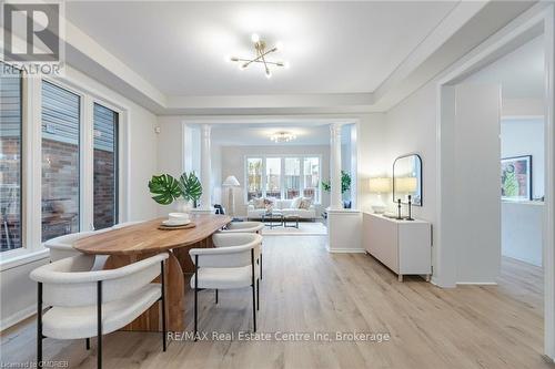 137 Willet Terrace, Milton (1033 - Ha Harrison), ON - Indoor Photo Showing Dining Room