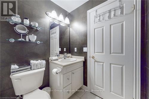 43 Oarsman Crescent, St. Catharines (439 - Martindale Pond), ON - Indoor Photo Showing Bathroom