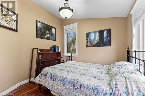 2651 Forks Of The Credit Road, Caledon, ON - Indoor Photo Showing Bedroom