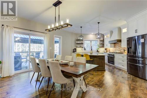 211721 Baseline, West Grey, ON - Indoor Photo Showing Dining Room