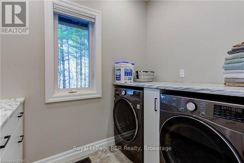 211721 Baseline, West Grey, ON - Indoor Photo Showing Laundry Room