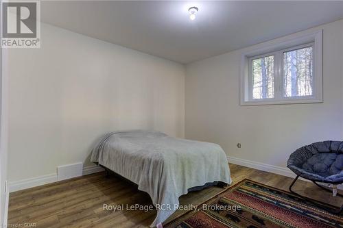 211721 Baseline, West Grey, ON - Indoor Photo Showing Bedroom