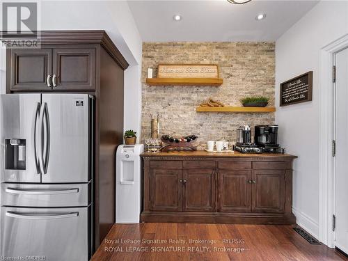 10 Forest Ridge Crescent, Halton Hills (1048 - Limehouse), ON - Indoor Photo Showing Other Room