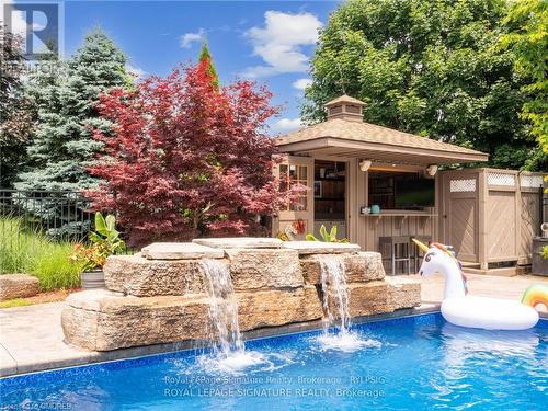 10 Forest Ridge Crescent, Halton Hills (1048 - Limehouse), ON - Outdoor With In Ground Pool With Backyard