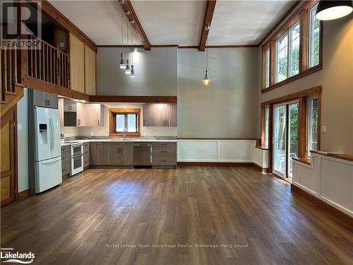 149 Highway 124, Mcdougall, ON - Indoor Photo Showing Kitchen