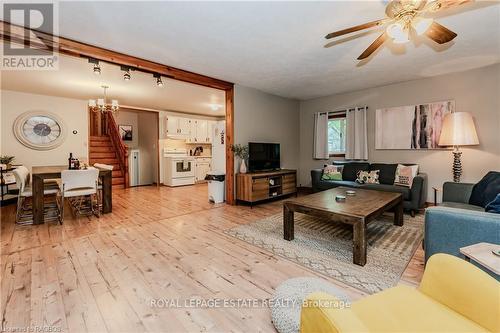 15 Cedar Trail, South Bruce Peninsula, ON - Indoor Photo Showing Living Room