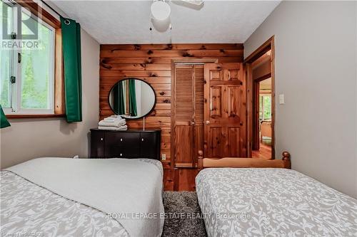 15 Cedar Trail, South Bruce Peninsula, ON - Indoor Photo Showing Bedroom