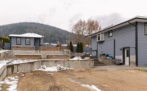 1350 13 Avenue, Salmon Arm, BC - Outdoor