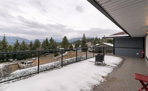 1350 13 Avenue, Salmon Arm, BC - Outdoor With Exterior