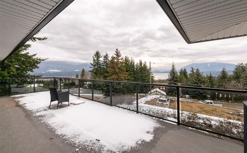 1350 13 Avenue, Salmon Arm, BC - Outdoor With View With Exterior