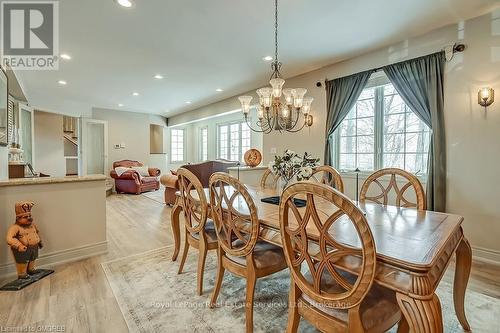 6 Turtle Lake Drive, Halton Hills (1049 - Rural Halton Hills), ON - Indoor Photo Showing Dining Room