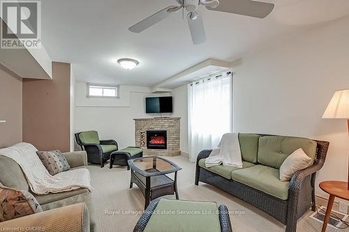 6 Turtle Lake Drive, Halton Hills (1049 - Rural Halton Hills), ON - Indoor Photo Showing Living Room With Fireplace