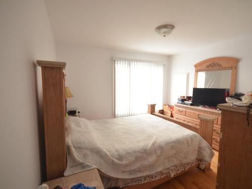 Bedroom - 1813  - 1817 Rue Dollard, Longueuil (Le Vieux-Longueuil), QC - Indoor Photo Showing Bedroom