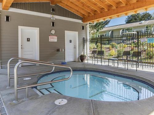 76-1135 Resort Dr, Parksville, BC -  Photo Showing Other Room With In Ground Pool