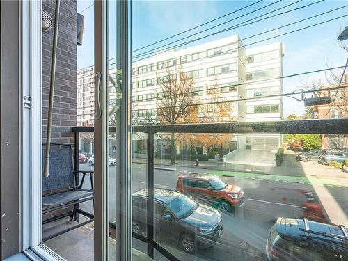 203-1121 Fort St, Victoria, BC - 