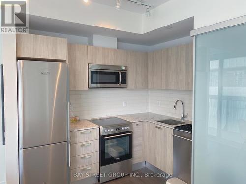 1210 - 42 Charles Street E, Toronto, ON - Indoor Photo Showing Kitchen With Upgraded Kitchen