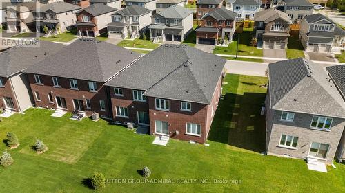 22 Autumn Drive, Wasaga Beach, ON - Outdoor With Facade