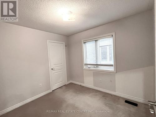 5468 Fudge Terrace, Mississauga, ON - Indoor Photo Showing Other Room