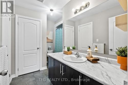 12 Ken Bromley Lane, Clarington (Bowmanville), ON - Indoor Photo Showing Bathroom