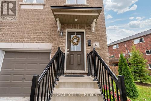 12 Ken Bromley Lane, Clarington (Bowmanville), ON - Outdoor