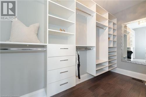 430 Stanfield Drive, Oakville, ON - Indoor With Storage