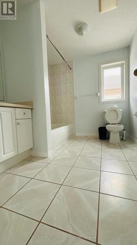 704 Keatswood Crescent, Waterloo, ON - Indoor Photo Showing Bathroom