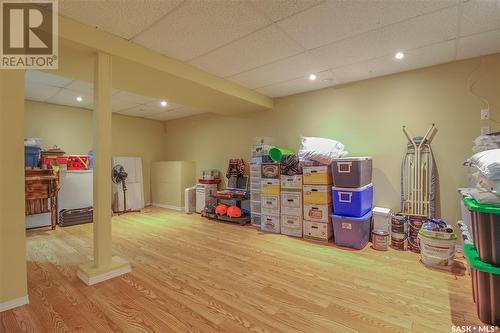 2325 Clarence Avenue S, Saskatoon, SK - Indoor