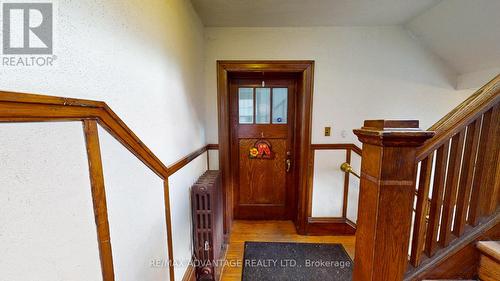 192 Elmwood Avenue E, London, ON - Indoor Photo Showing Other Room